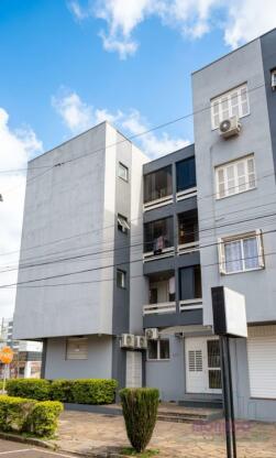 APARTAMENTO CENTRO MOBILIADO