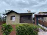 CASA COM PISCINA SOL NASCENTE