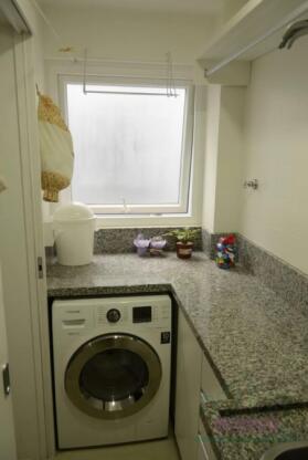 APARTAMENTO CENTRO MOBILIADO