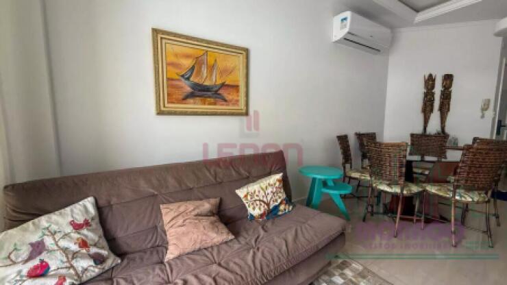 Apartamento 3 dormitórios Praia de Bombas SC