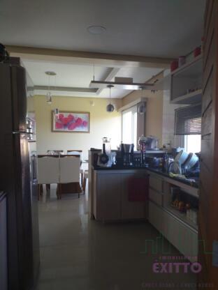 Sobrado a venda Lira