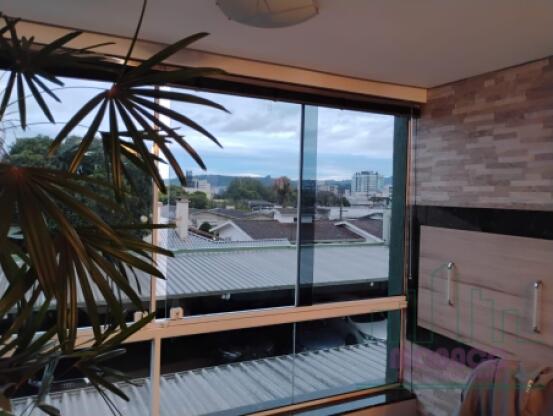 Viva com praticidade no coração de Estância Velha! Apartamento mobiliado de 1 dormitório