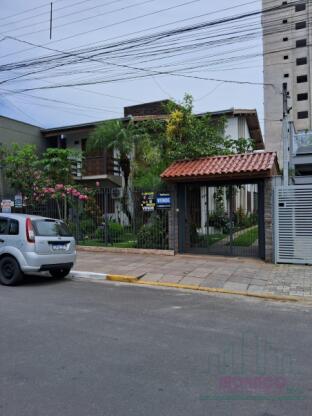 Casa ampla no coração de Estância Velha