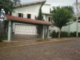 Casas e Sobrados