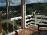Casas e Sobrados