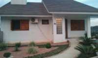 Casas e Sobrados